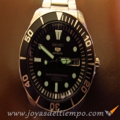 SEIKO AUTOMATICO  BUCEO SNZF17K1 100 MTS 